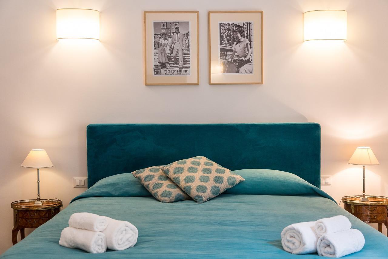 Prestigious Apartment Via Barberini Рим Екстер'єр фото
